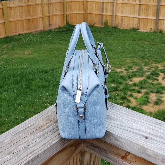 ⚠️LAST 1⚠️ Michael Kors Ginger SM Duffle Satchel - Picture 2 of 7